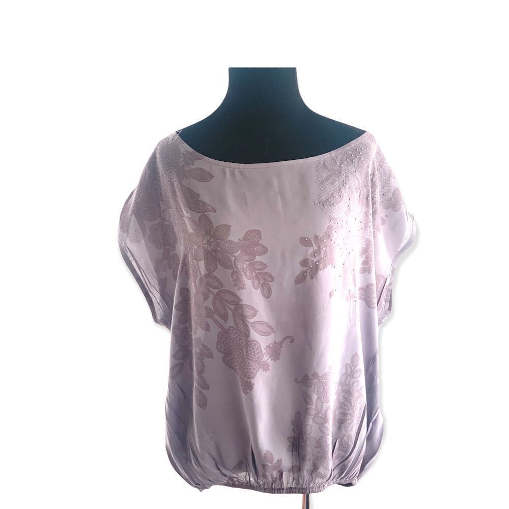 Floral bouse